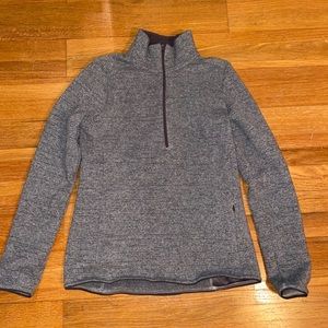 Underarmour fitted half zip